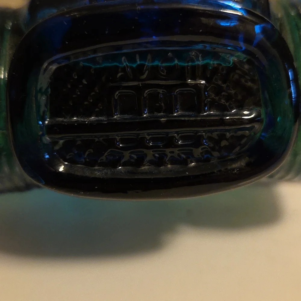 Vtg Avon SURE WINNER Blue Glass Racing Car Wild Country Aftershave Bottle FULL